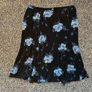 Black with blue floral midi skirt by Jaclyn Smith